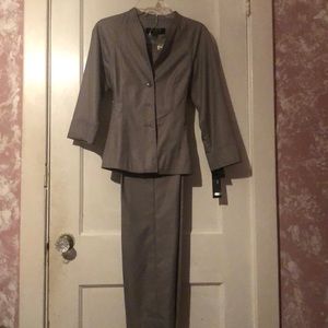 Larry Levine Belted Pant Suit